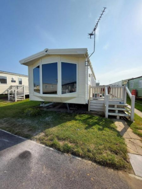 California Cliffs Holiday Park plot F50